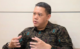 Anggota Komisi I, Dave Laksono meminta pemerintah tidak bergantung pada pernyataan si peretas. Foto @davefikarno.