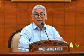 Komisi X Soroti Ketimpangan dalam Program Merdeka Belajar