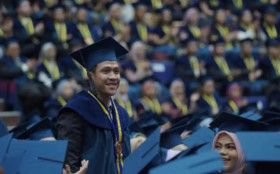 BEASISWA ITB -Ilustrasi Sarjana ITB. Pendaftaran beasiswa ITB khusus perempuan masih dibuka, total manfaatnya bikin senyum sumringah. -Ilustrasi Instagram/@itb1920.