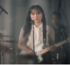 BERNADYA- Lagu Lama-Lama Menjadi Salah Satu Musik yang Sering di Putar di Spotify (Sumber: Tangkap Layar Instagram @bernadyaribka)