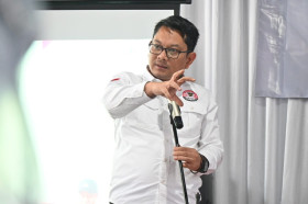 Ketua KPID Jabar, Adiyana Slamet ingatkan lembaga penyiaran harus patuh pada aturan main di tengah tahun politik saat ini. Dok: KPID Jabar.