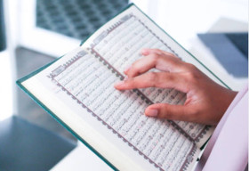 Ilustrasi Al Quran. Mengenai berbagai tradisi di beberapa negara saat Idul Adha. Ilustrasi/Pixabay.