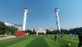 REKOMENDASI- Bandung Vibes: 15 Spot Kece Dekat Stasiun untuk Liburan Akhir Tahun yang Tak Terlupakan (Sumber: https://id.wikipedia.org/)