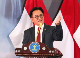 Menko bidang Hukum, HAM, Imigrasi dan Pemasyarakat, Yusril Ihza Mahendra menyebut, pemerintah keputusan MK. (Foto: Instagram/@yusrilihzamhd).