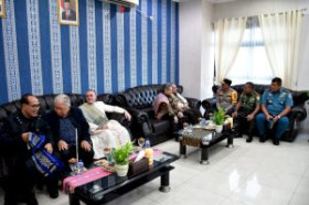 DUTA BESAR VATIKAN.- Duta Besar Vatikan untuk Indonesia Tiba di Kupang.- website/humas.polri.go.id