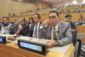 Fadli Zon Pertanyakan Standar Ganda Demokrasi di Forum PBB: Tantangan dalam Pencapaian SDG 16 - dpr.go.id