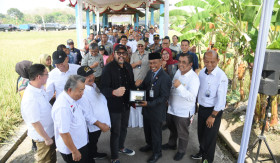 Memasuki musim kemarau, petani membutuhkan sumber air untuk lahan pertaniannya. Kementan beri solusi. -Foto dok/dpr.go.id.