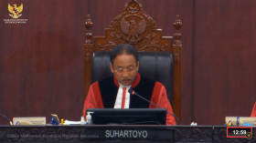 SIDANG MK - MK kirim surat panggilan untuk 4 menteri.- tangkapan layar youtube/Mahkamah konstitusi ri