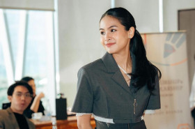 TIPS BELAJAR ALA MAUDY AYUNDA -Ilustrasi potret Maudy Ayunda. Tips belajar unik ala Maudy Ayunda, bantu mudah kerjakan soal ujian. -Ilustrasi Instagram/@maudyayunda.