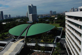 Ilustrasi gedung Parlemen, Senayan, Jakarta. Sebanyak 732 anggota DPR dan DPD RI akan dilantik hari ini. (Foto: mpr.go.id).