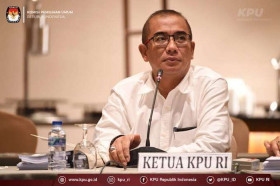 KETUA KPU RI - Hasyim Asyari menjelaskan bahwa keputusan Prabowo-Gibran sesuai dengan keputusan KPU.
