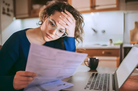 (Ilustrasi Banyak Hutang/ Foto: iStock)