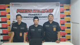 (Anggota Panwascam Kec. Dayeuhkolot/foto: istimewa)