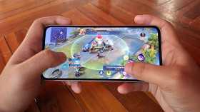REKOMENDASI- Rekomendasi HP Akhir Tahun 2024: Pilihan Terbaik untuk Semua Budget! (Sumber: https://news.samsung.com/)