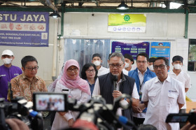 MENDAG - Menteri Perdagangan Ajak Pelaku Usaha RPH untuk Tingkatkan Standar Potong Hewan.- website/kemendag.go.id