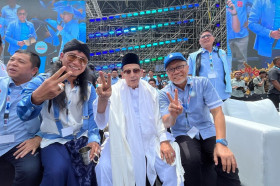 DIVONIS BERSALAH - Mendag Zulkifli Hasan alias Zulhas sedag kampanye. Bawaslu memvonis Zulhas bersalah dengan sanksi teguran. -instagram @zul.hasan_